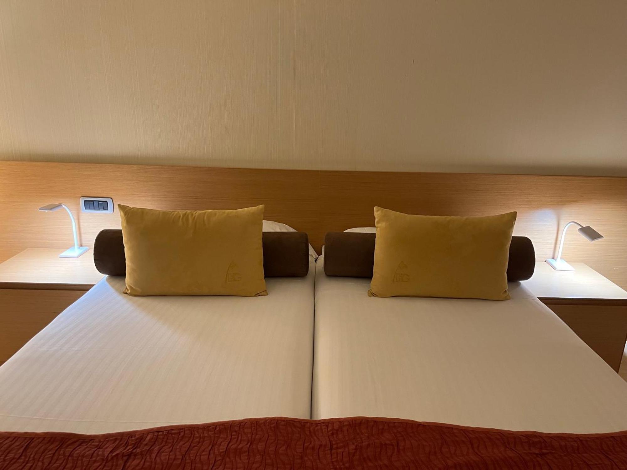 Wuau! Hotel Galanthus & Spa Canillo Luaran gambar