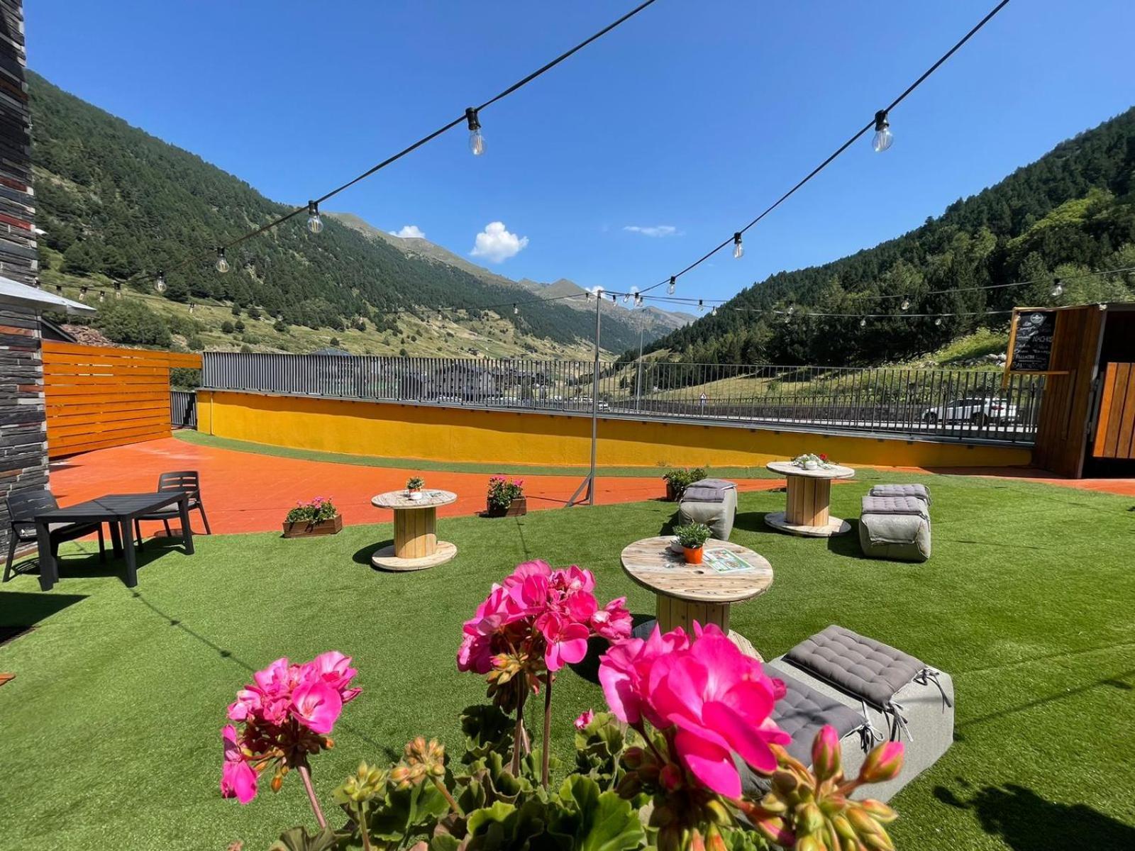 Wuau! Hotel Galanthus & Spa Canillo Luaran gambar