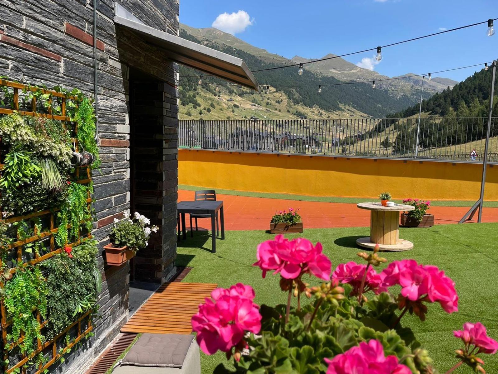 Wuau! Hotel Galanthus & Spa Canillo Luaran gambar